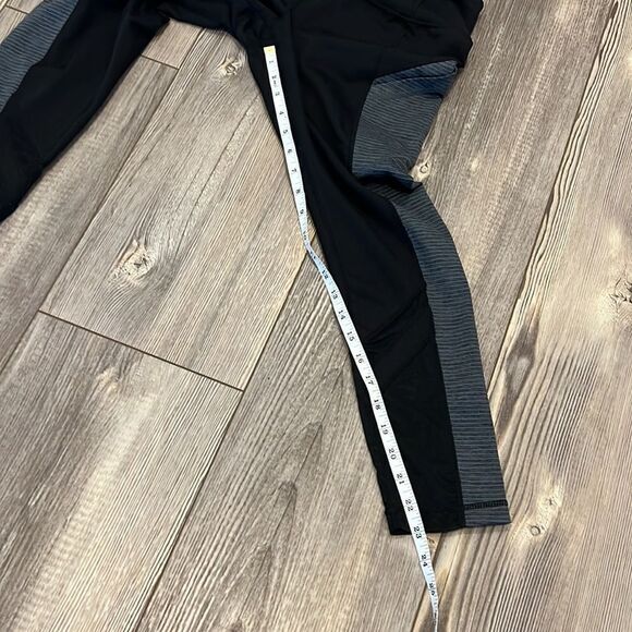 Zella Womens Cropped Leggings - Picture 10 of 10